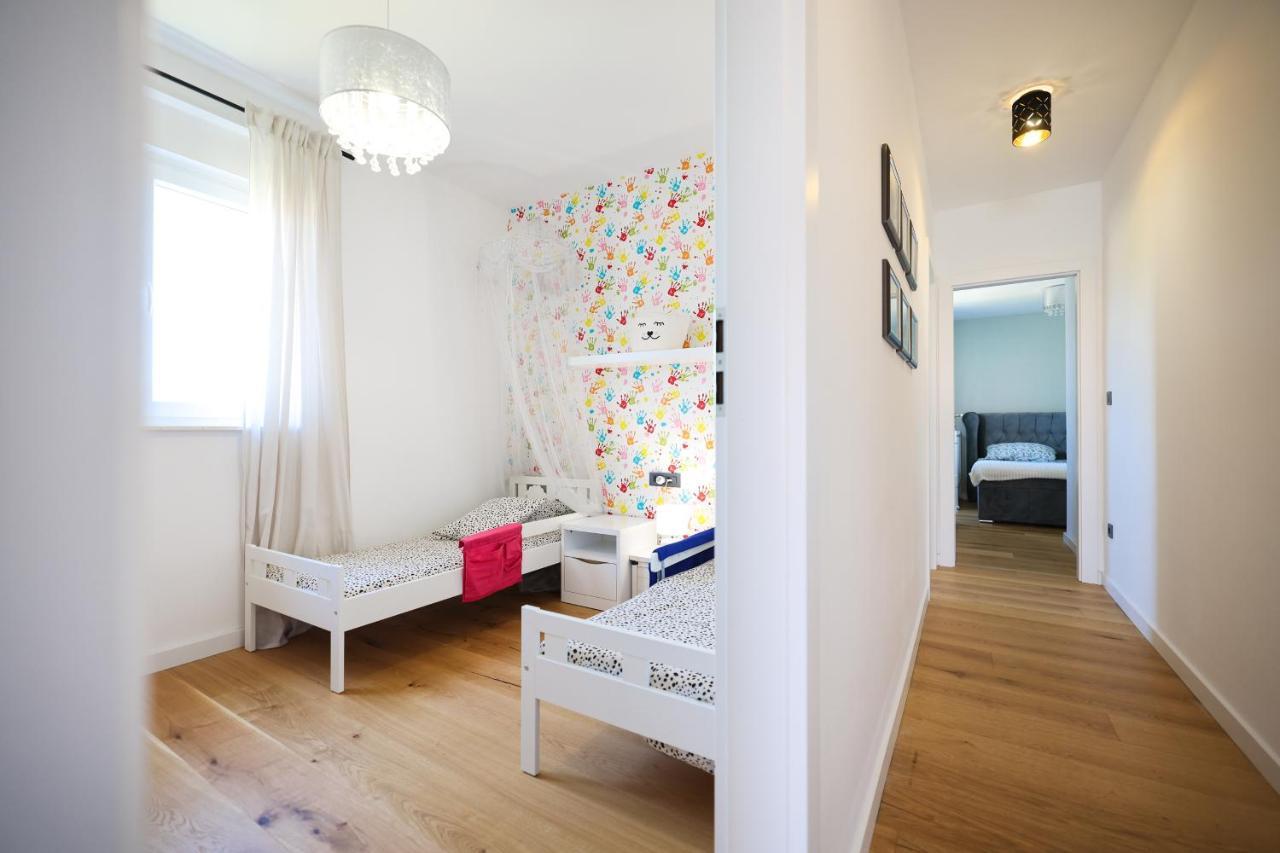 Lola's Luxury Apartment *