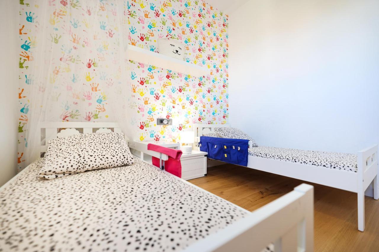 Lola's Luxury Apartment